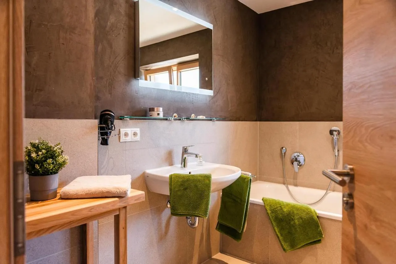 Apartment Ferienwohnungen Anton Geierstanger Wallgau